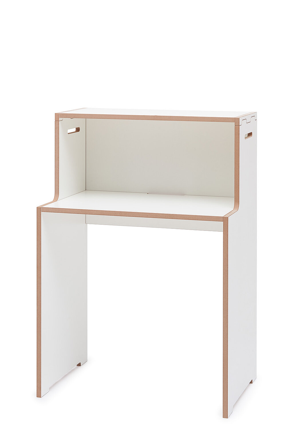 Weißer Schreibtisch von Tojo mit schlichter Rückwand und klarer Linienführung