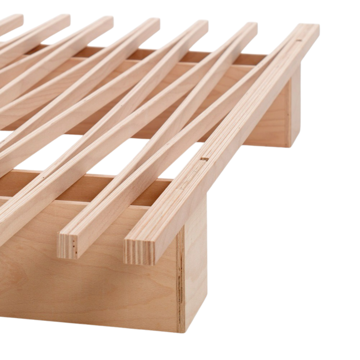 Detailansicht des Bettsystems Tojo v mit elastischen Holzleisten für punktelastischen Schlafkomfort und hohe Stabilität